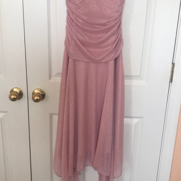 Cute Special Occasion dress!! - Picture 3 of 6